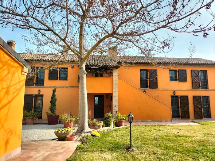 Casa con 6 locali in vendita in Via Alcide De Gasperi, Centro, Offagna