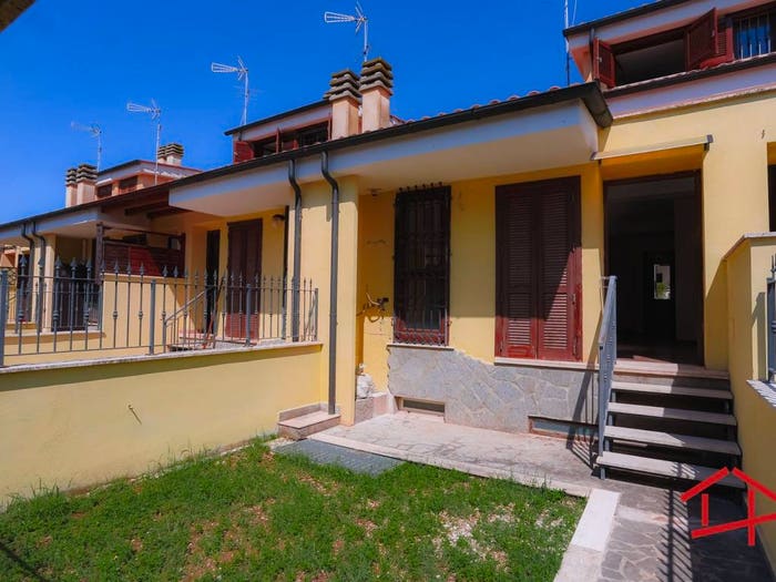 Casa quadrilocale in vendita in Via Trevi nel Lazio, Setteville Nord, Guidonia Montecelio