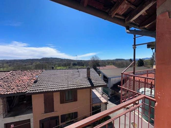 Casa con 5 locali in vendita in Via G Rebuschini, Centro, Besozzo