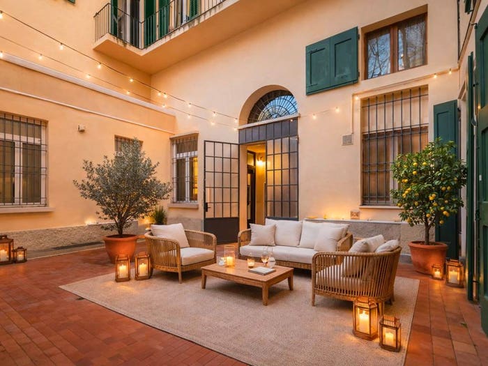 Appartamento con 6 locali in vendita in Via de' Gombruti, Centro Storico, Bologna