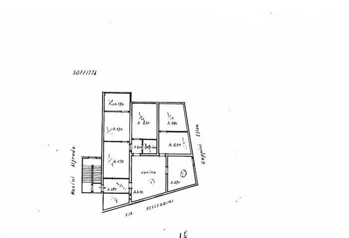 Appartamento trilocale in vendita in Via Francesco Carlo Pellegrini, Zola Galilei, Livorno