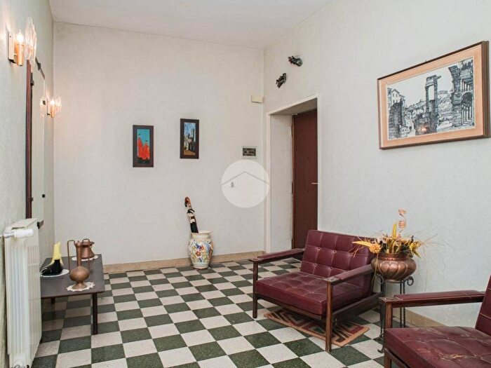 Appartamento trilocale in vendita in Via Rosa Govona, Monteverde Nuovo, Roma