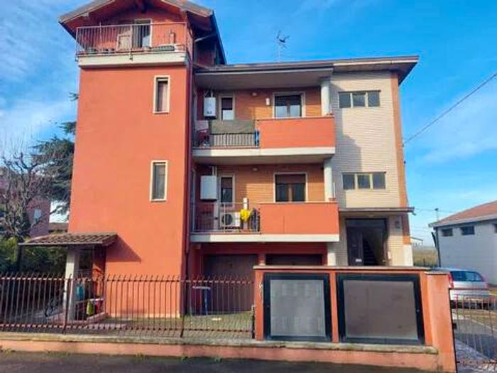 Casa in vendita in Via Benvenuto Cellini No Number, Centro, Spilamberto