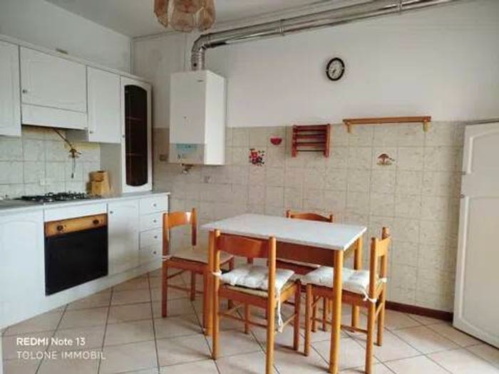 Appartamento quadrilocale in vendita in Via Cesare Battisti, Centro, Borgo Val di Taro