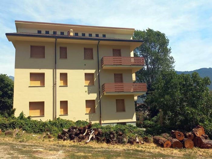 Casa con 6 locali in vendita in Via Chiaberto Antonio, Baratte, Villar Focchiardo