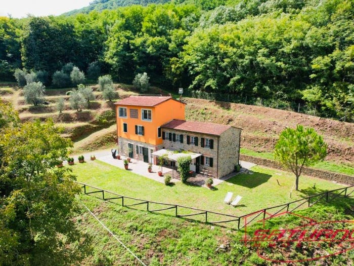 Casa con 6 locali in vendita in Via del Colle, Petrognano San Gennaro, Capannori