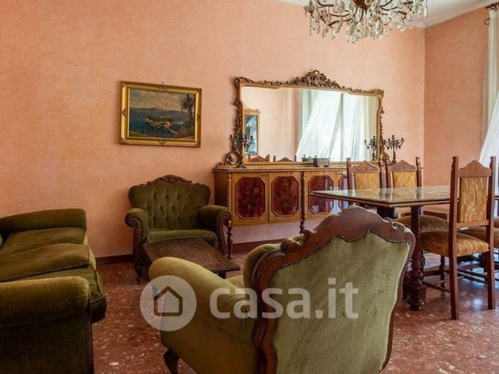 Appartamento trilocale in vendita in Via Edmondo De Amicis, Centro, Genzano di Roma
