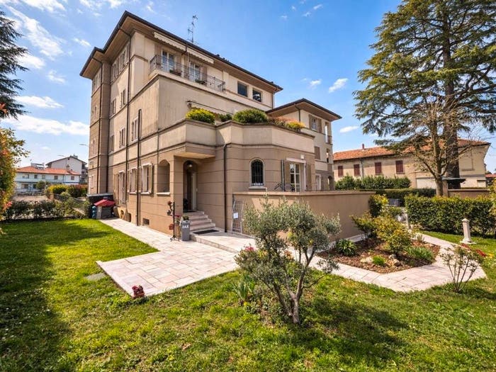 Appartamento trilocale in vendita in Via Giacomo Matteotti, Centro, Lentate sul Seveso