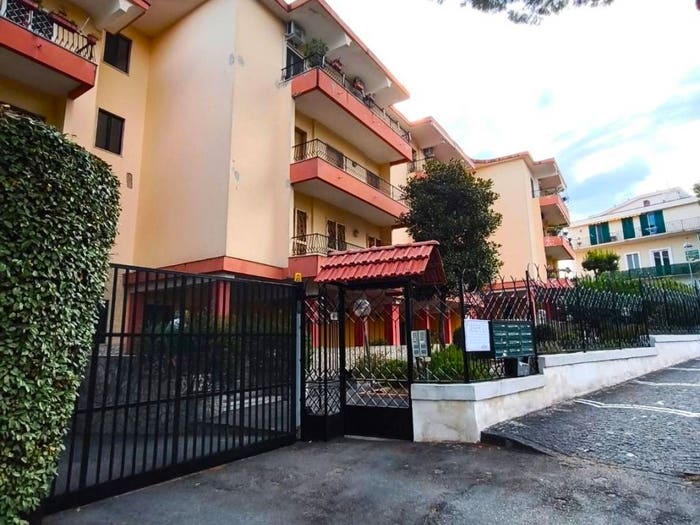 Appartamento trilocale in vendita in Via della Libertà, San Sebastiano al Vesuvio