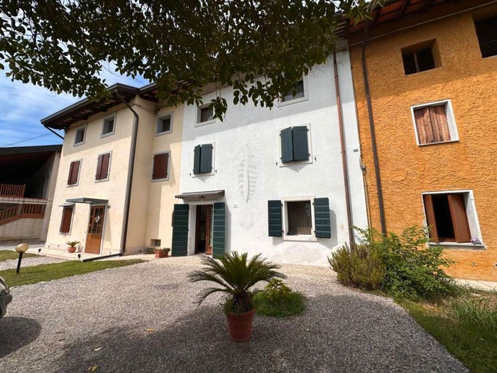 Casa con 6 locali in vendita in Località Gorizzo, Gorizzo, Camino al Tagliamento