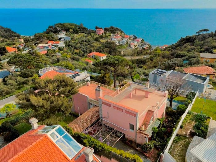 Casa con 6 locali in vendita in Via Pecorile, Celle Ligure Pecorile, Celle Ligure