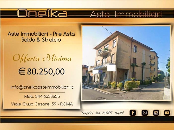 Appartamento con 6 locali in vendita in Via Morazzone, Centro, Gazzada Schianno