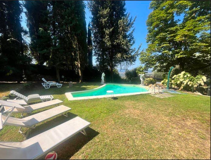 Casa quadrilocale in vendita in Via Vecchia Fiesolana, Centro, Fiesole