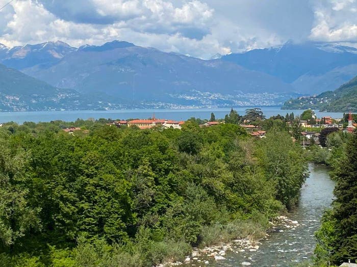 Appartamento con 5 locali in vendita in Casali Cuserina, Centro, Cannobio
