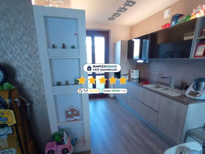 Casa quadrilocale in vendita in Via Vimercate, Ornago