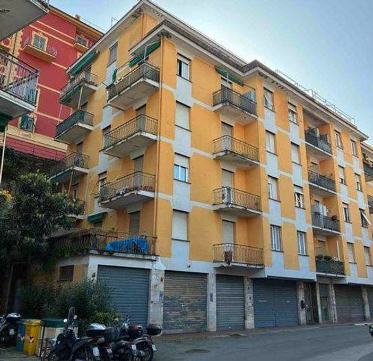 Appartamento con 5 locali in vendita in Via Delpino Teramo, Centro, Santa Margherita Ligure