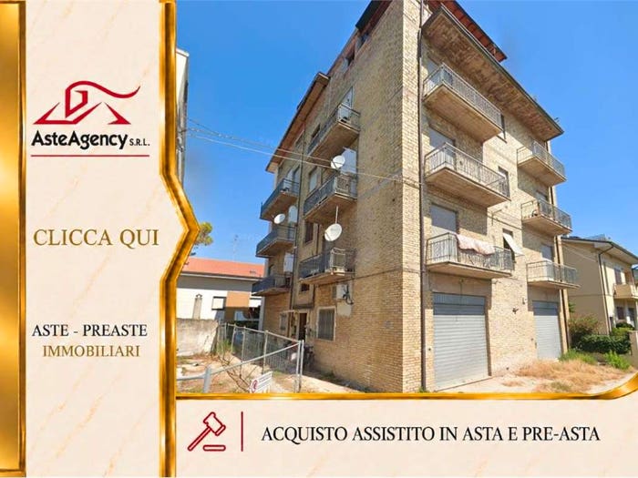 Appartamento quadrilocale in vendita in Via Fratelli Bandiera, San Marone San Giuseppe Risorgimento, Civitanova Marche