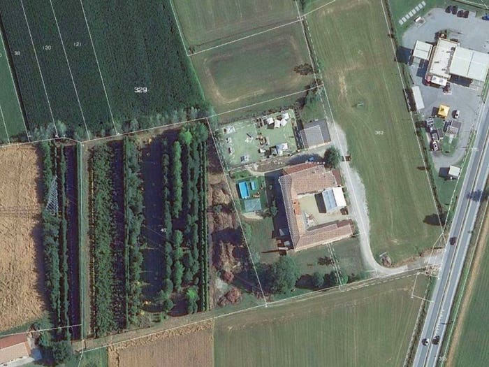 Casa con 6 locali in vendita in Via Torino, Roletto