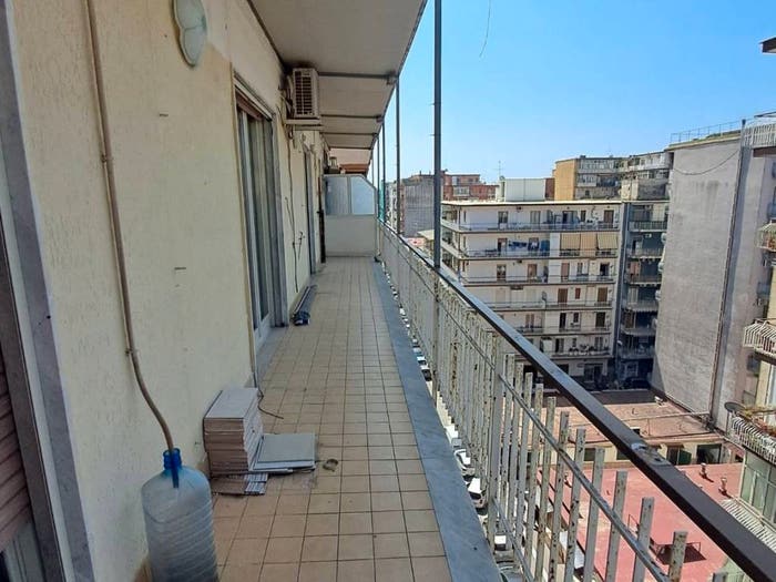 Appartamento trilocale in vendita in Via Salvador Dalì, Pianura, Napoli