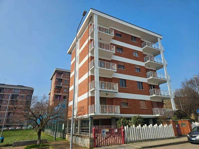 Appartamento con 5 locali in vendita in Via Alfonso Lorenzini, Villaggio Fiorito Oltre Dora, Collegno