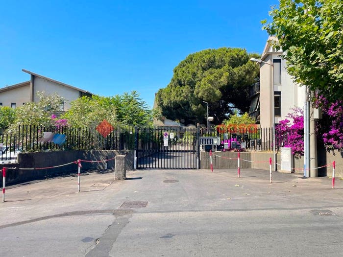 Appartamento monolocale in vendita in Via Stazione, Centro, Aci Castello