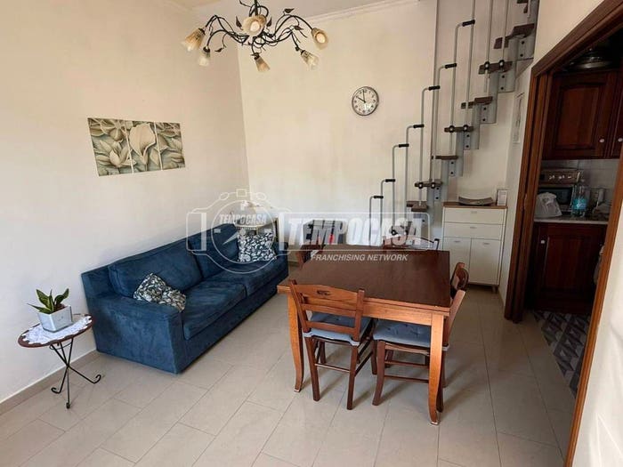 Appartamento bilocale in vendita in Via Brigata Bologna, Fuorigrotta, Napoli