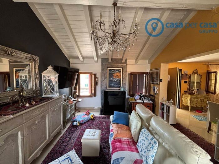 Casa quadrilocale in vendita in Centro, Boara Pisani