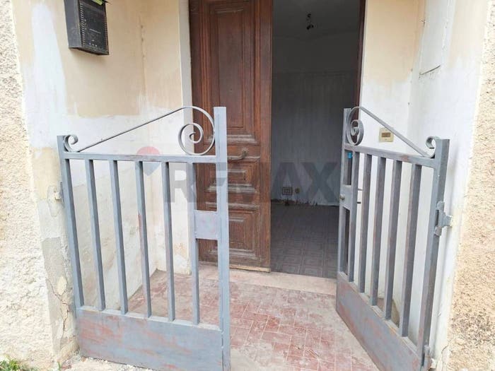 Casa con 5 locali in vendita in VIA FILIPPO DA CAMPELLO, Centro, Campello sul Clitunno