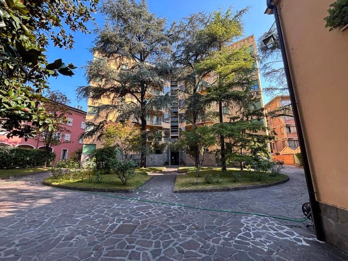 Appartamento con 6 locali in vendita in Borgo Riccio da Parma, Centro Storico, Parma