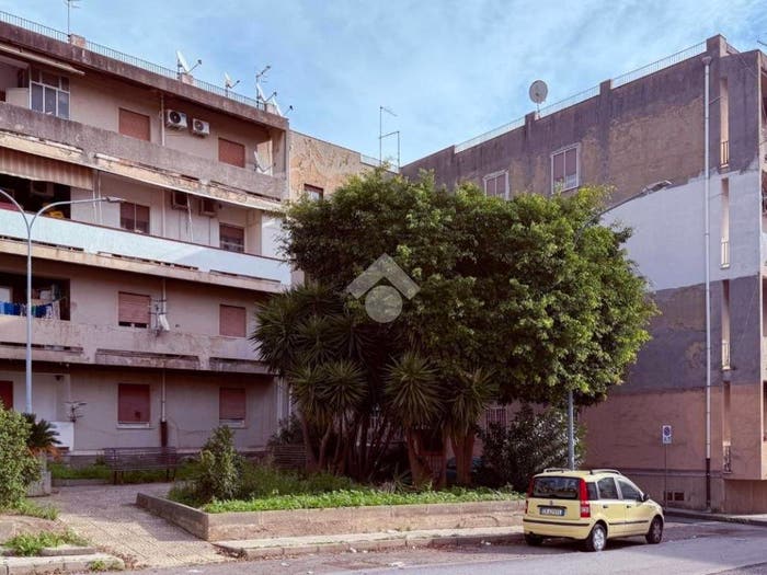 Appartamento quadrilocale in vendita in VIA ADOLFO VETRANO, Bisconte San Luigi, Messina
