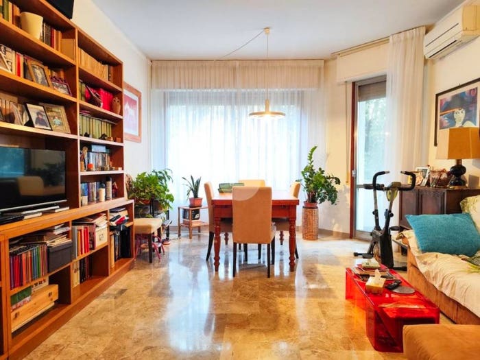 Appartamento con 6 locali in vendita in Viale Edmondo de Amicis, Campo di Marte, Firenze