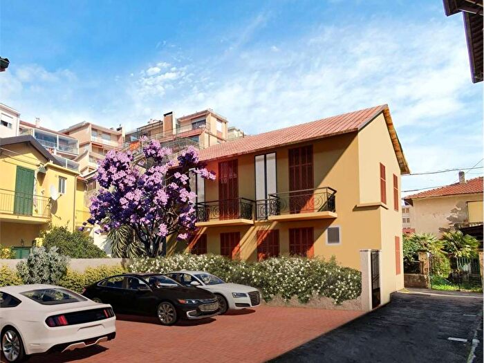 Appartamento bilocale in vendita in via Grado, Centro, Bordighera