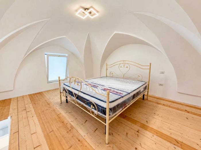 Appartamento bilocale in vendita in Via Michelangelo Buonarroti, Centro, Leverano