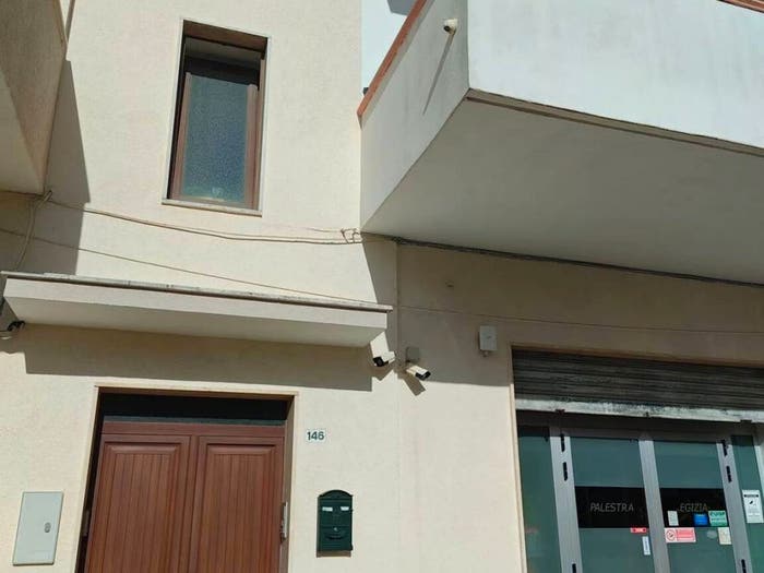 Appartamento con 6 locali in vendita in Via Raffaello Sanzio No Number, Centro, Leverano