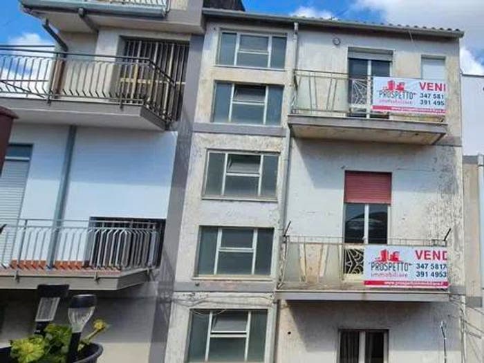 Appartamento con 5 locali in vendita in Via San Giuseppe, Centro, Misterbianco