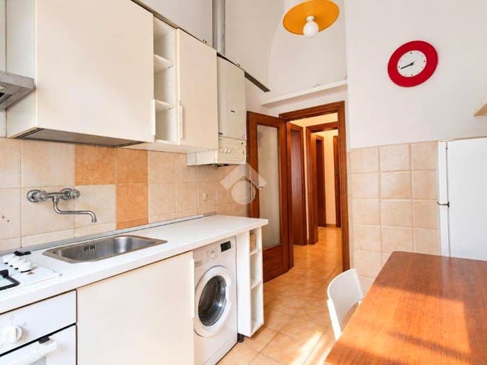 Appartamento trilocale in vendita in Via Renato Fucini, San Francesco, Pisa