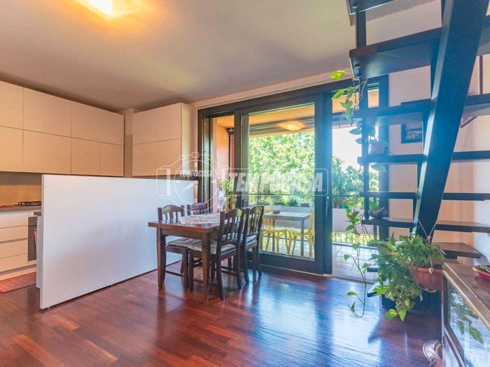 Appartamento trilocale in vendita in Via Bergamo, Centro, Cusago