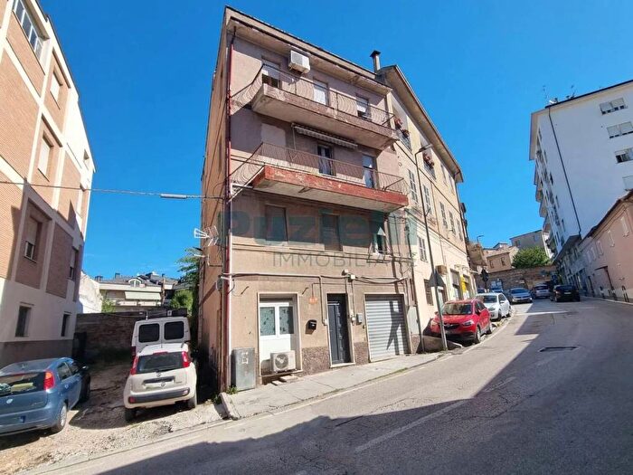 Appartamento con 6 locali in vendita in Via Armando Diaz, Centro, Fermo