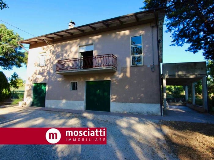 Casa bilocale in vendita in Località Collepere, Matelica