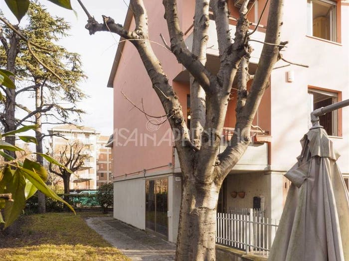 Casa con 6 locali in vendita in Villaggio Giardino, Modena
