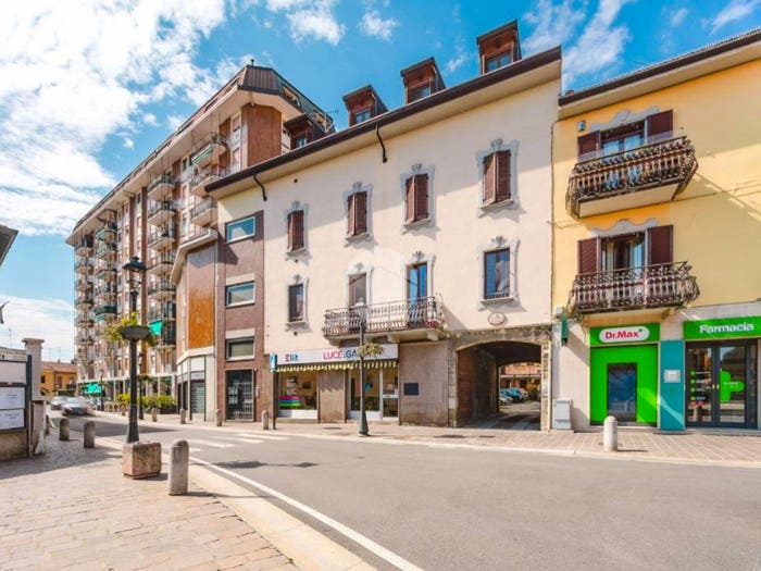 Appartamento bilocale in vendita in Piazza Martiri della libertà, Centro, Bollate