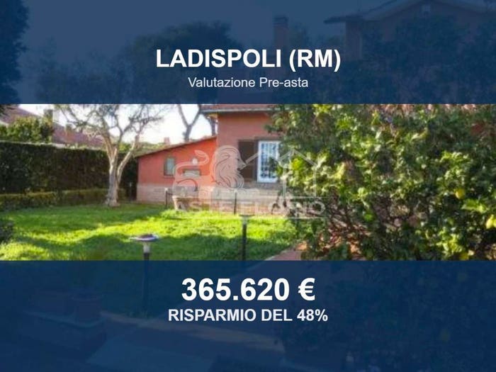 Casa quadrilocale in vendita in Via dei Pesci, Marina di San Nicola, Ladispoli