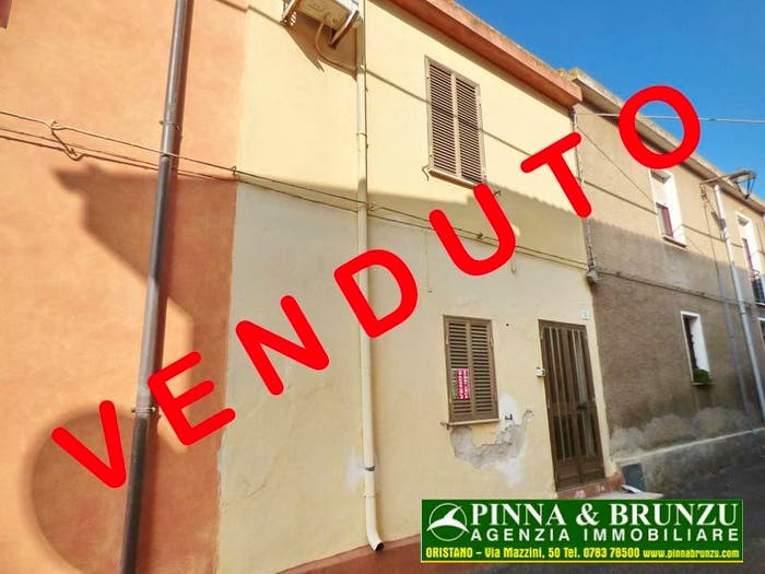 Casa trilocale in vendita in Via Eleonora, Bonarcado