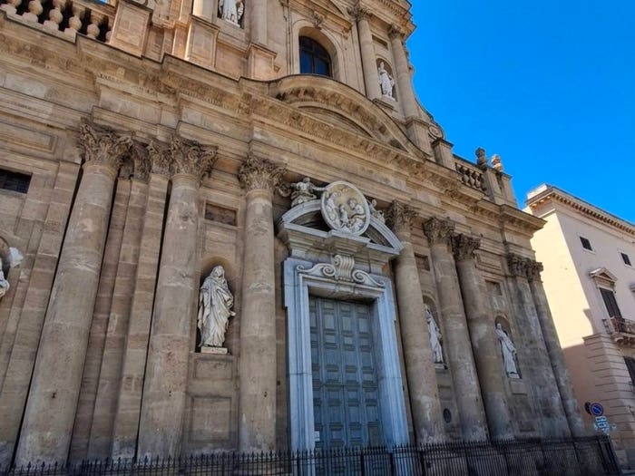 Appartamento bilocale in vendita in Via Nicolò Cervello, Kalsa, Palermo