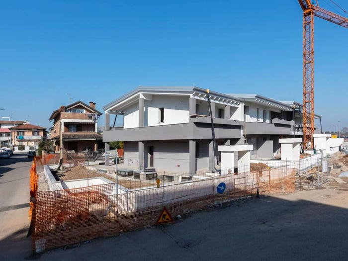 Appartamento quadrilocale in vendita in Via Adige, Cesate