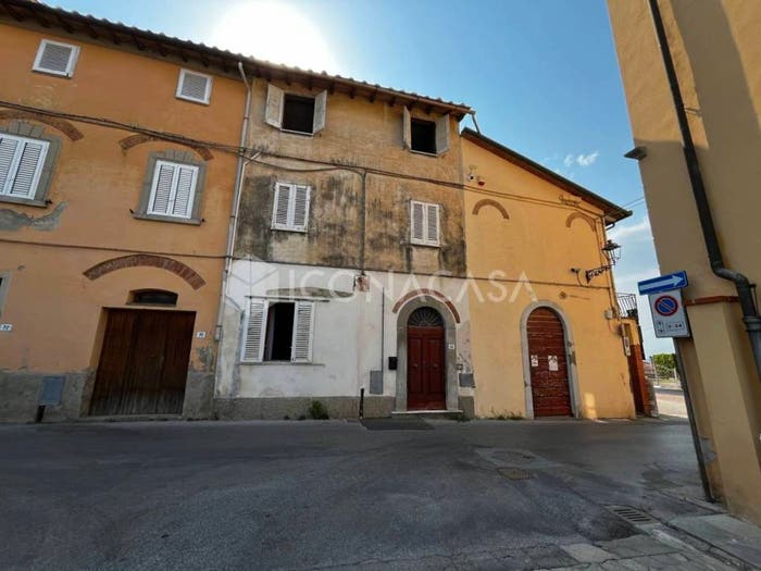 Casa con 6 locali in vendita in Via Francesco Guicciardini, Montopoli, Montopoli in Val d'Arno