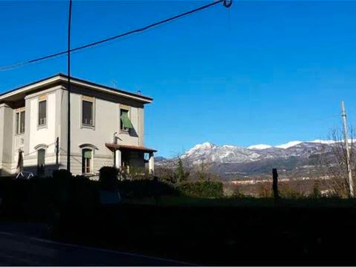 Casa con 6 locali in vendita in Via Vittorio Emanuele, Centro, Castelnuovo di Garfagnana