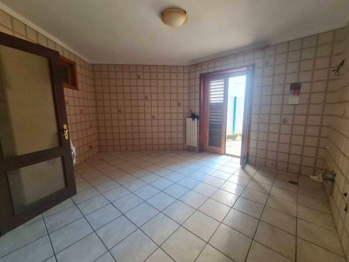 Appartamento trilocale in vendita in Via Campania, Centro, Montecorvino Rovella