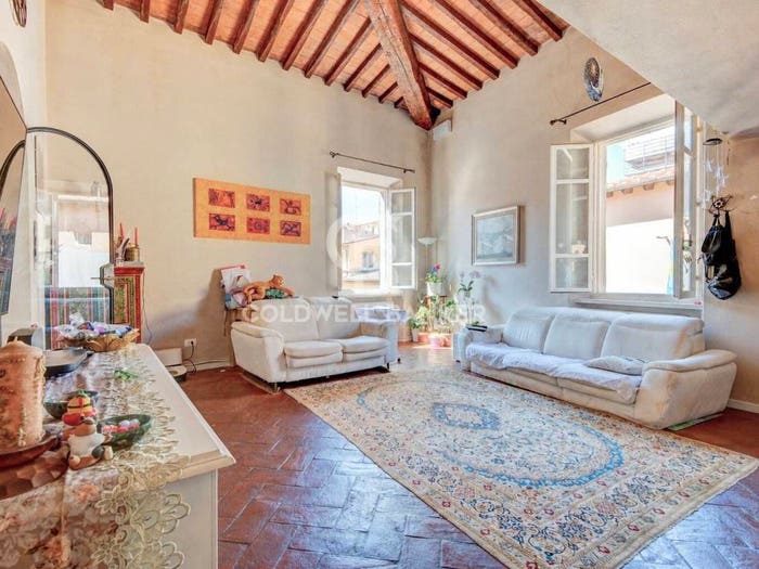 Appartamento con 5 locali in vendita in Via Roma, Centro, Portoferraio