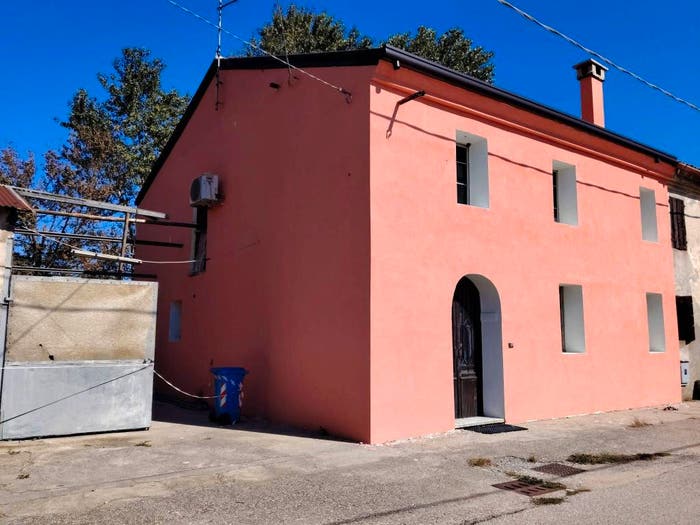 Casa con 5 locali in vendita in Stoppazzole Boschi Sant'Anna, Minerbe